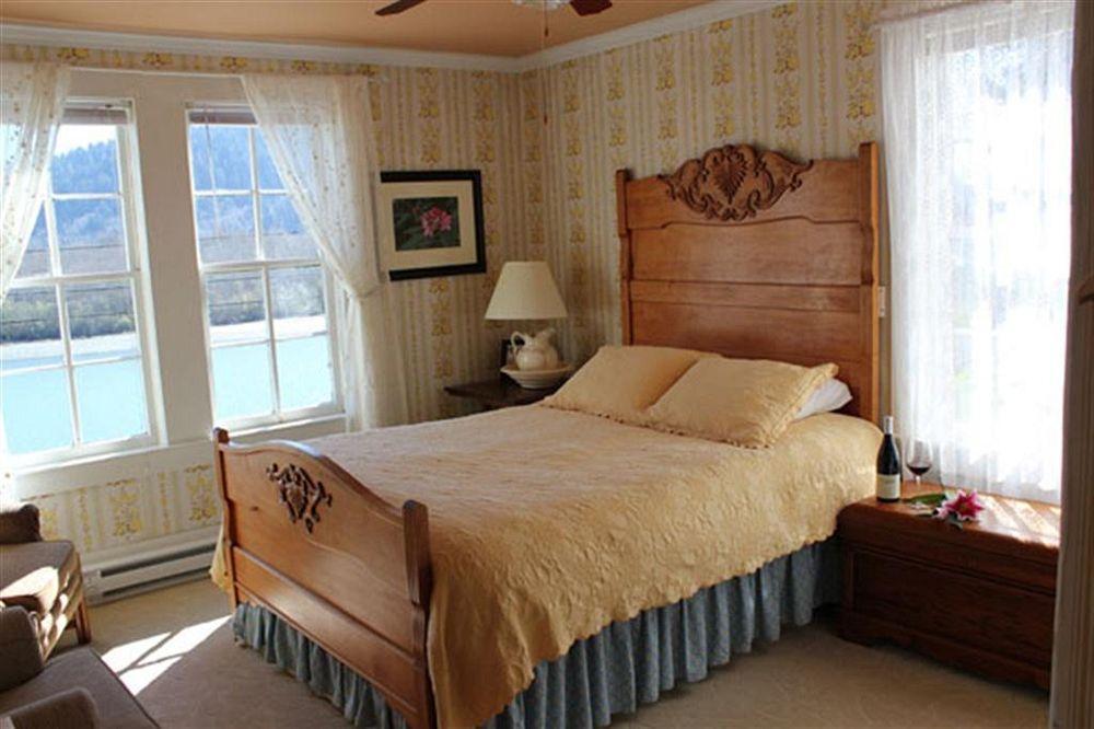 The Historic Requa Inn Klamath Dış mekan fotoğraf
